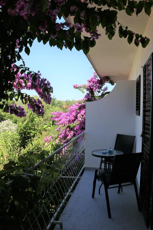 Apartments Milatic ييلسا المظهر الخارجي الصورة