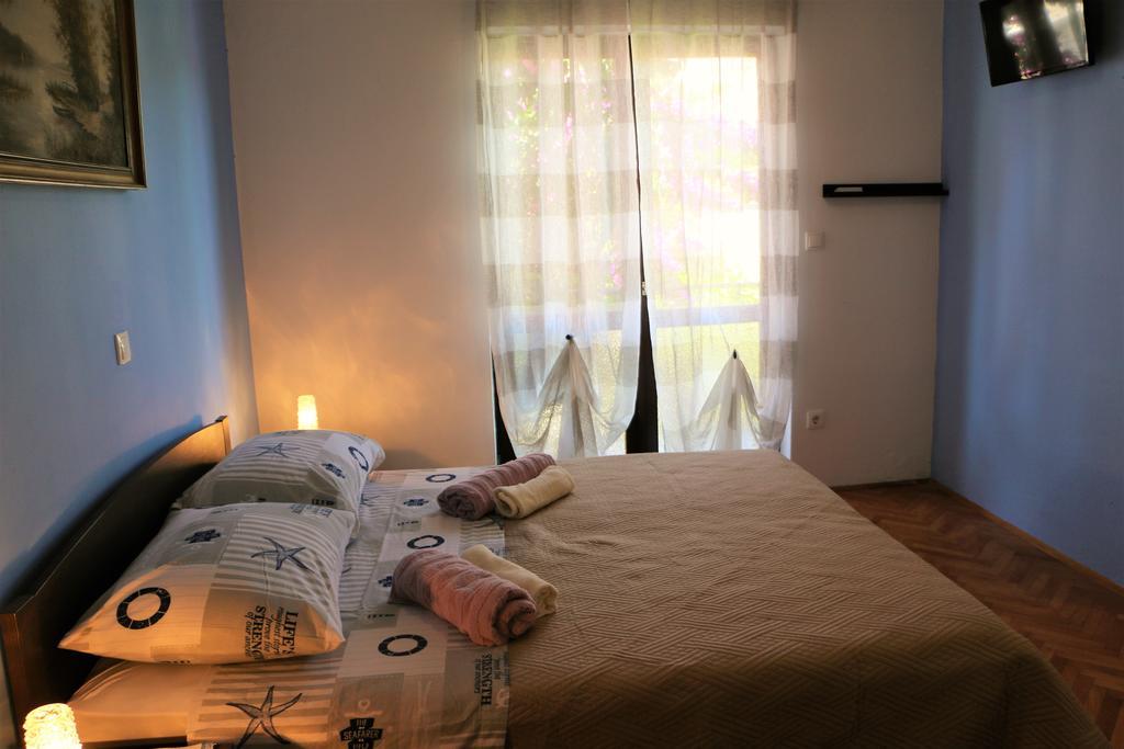 Apartments Milatic ييلسا المظهر الخارجي الصورة
