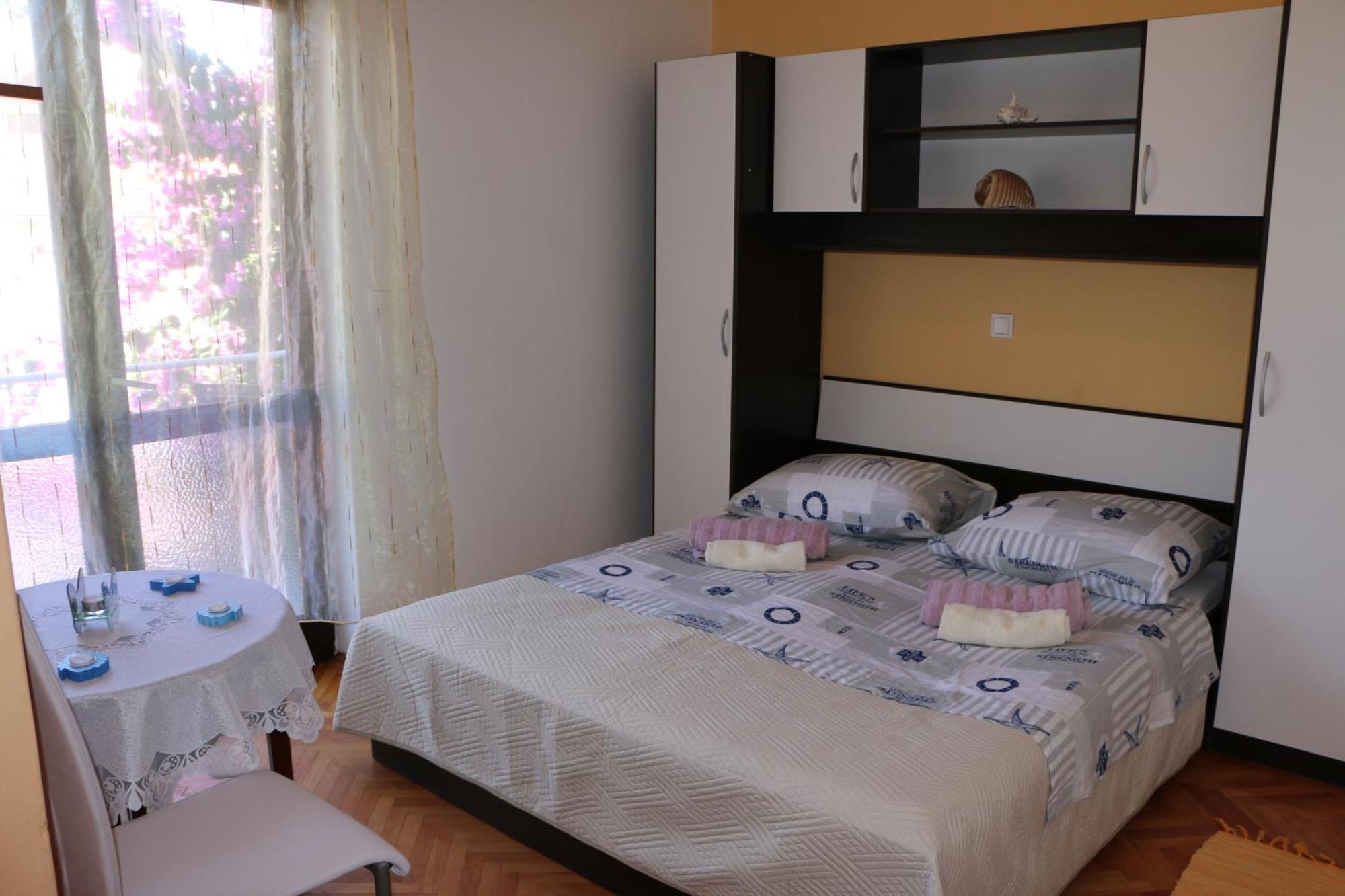 Apartments Milatic ييلسا المظهر الخارجي الصورة