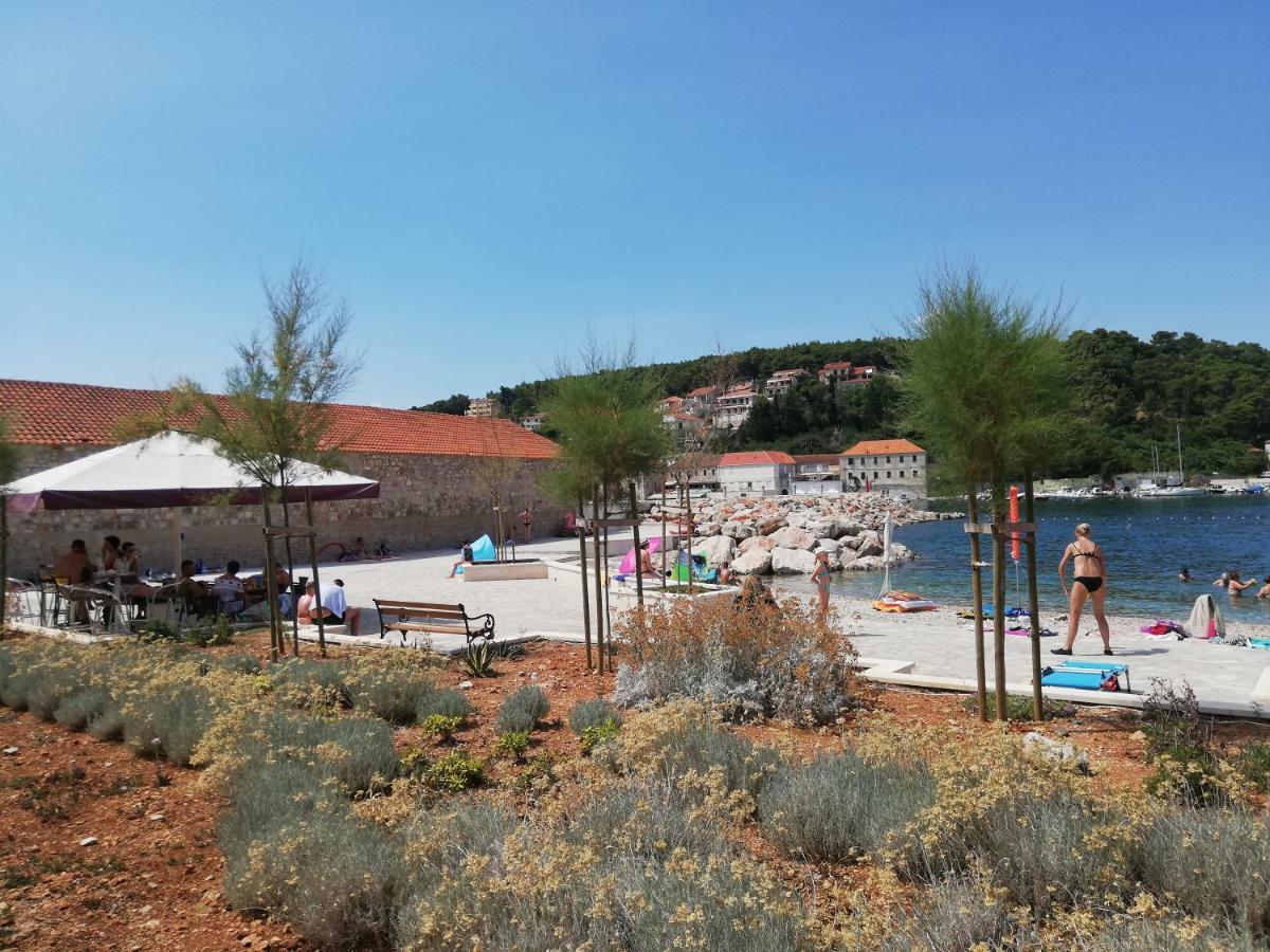 Apartments Milatic ييلسا المظهر الخارجي الصورة
